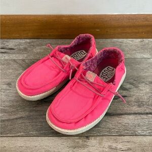 Girls Hot Pink Hey Dudes